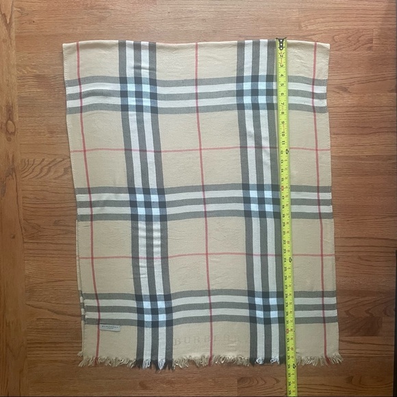 Burberry Classic Check Archive Beige With Equestrian Knight Scarf - Picture 13 of 14